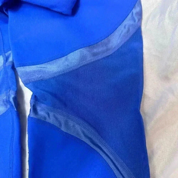 ⭐️ Host Pick ⭐️Fabletics power hold royal blue work out pants size small - Picture 11 of 13